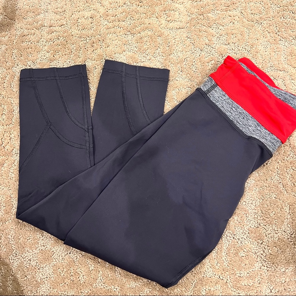 Lululemon cropped leggings